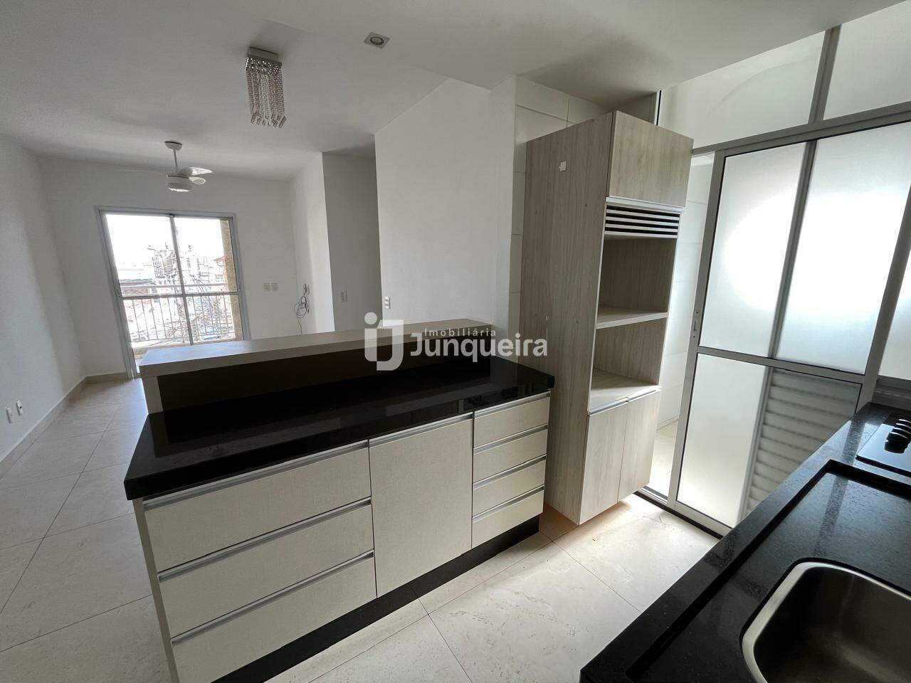 Apartamento para alugar no Residencial Novitá , 3 quartos, sendo 1 suíte, 1 vaga, no bairro Alto em Piracicaba - SP