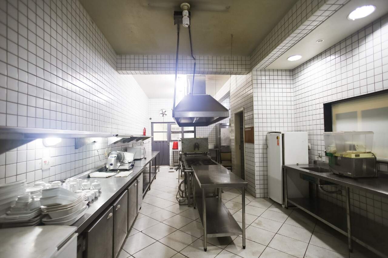 Salão para alugar, no bairro Centro em Piracicaba - SP