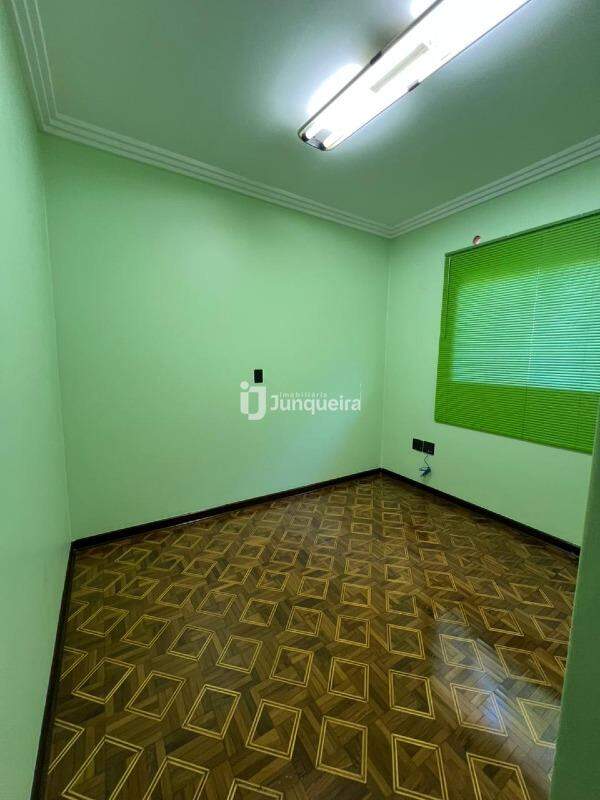 Sala Comercial para alugar, no bairro Jardim São Cristóvão I em Rio das Pedras - SP