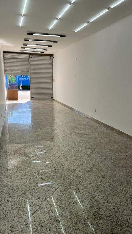 Salão para alugar, no bairro Centro em Rio das Pedras - SP