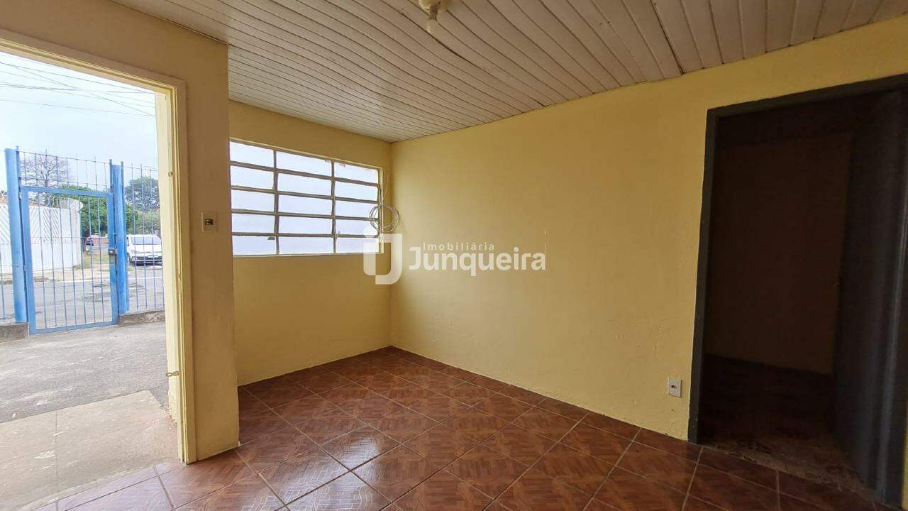 Casa para alugar, 2 quartos, 2 vagas, no bairro Jardim Primavera em Piracicaba - SP