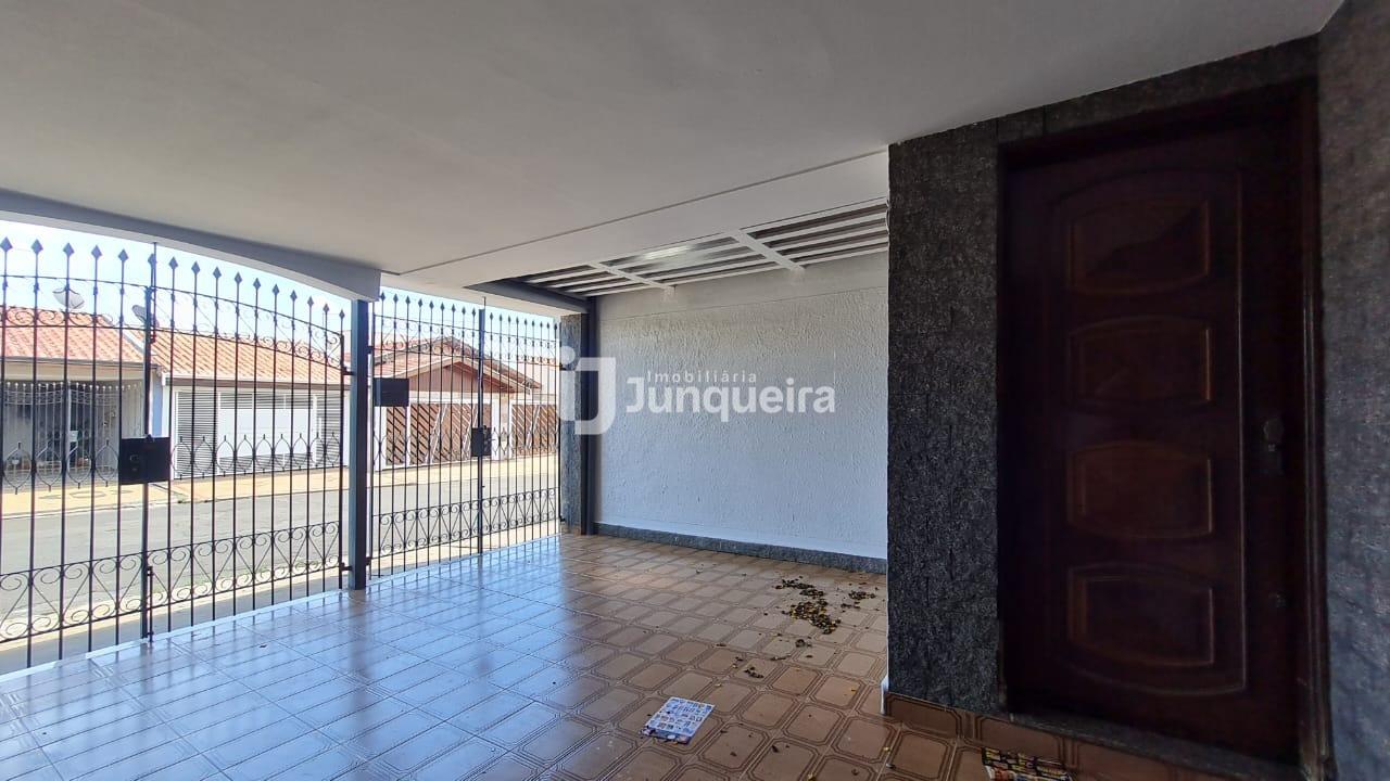 Casa para alugar, 2 quartos, 1 vaga, no bairro Castelinho em Piracicaba - SP