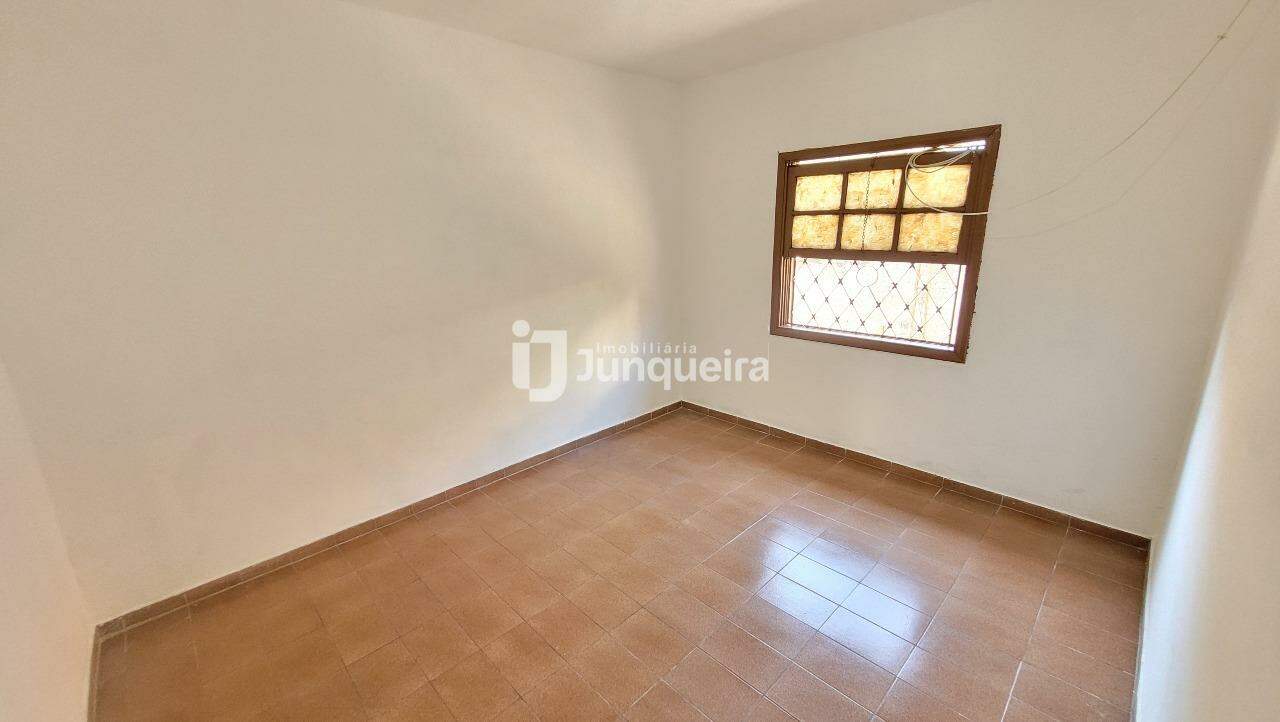 Casa para alugar, 1 quarto, no bairro Paulicéia em Piracicaba - SP