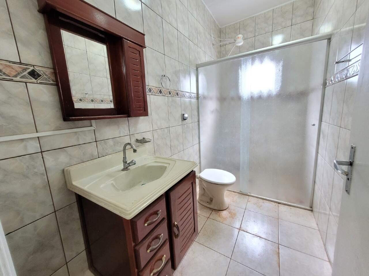Casa para alugar, 3 quartos, 1 vaga, no bairro Jardim Astúrias II em Piracicaba - SP