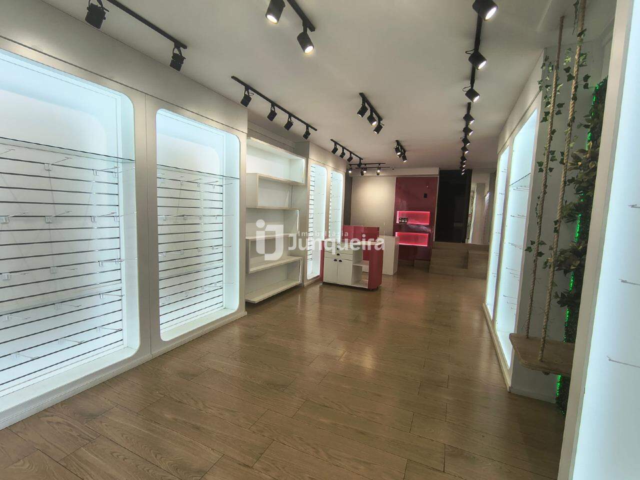 Foto 3 de Salão comercial para alugar com 93m², Centro - Piracicaba.