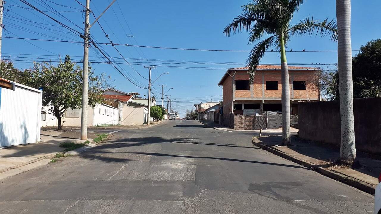 Casa à venda, 2 quartos, sendo 1 suíte, 2 vagas, no bairro Vila Sônia em Piracicaba - SP