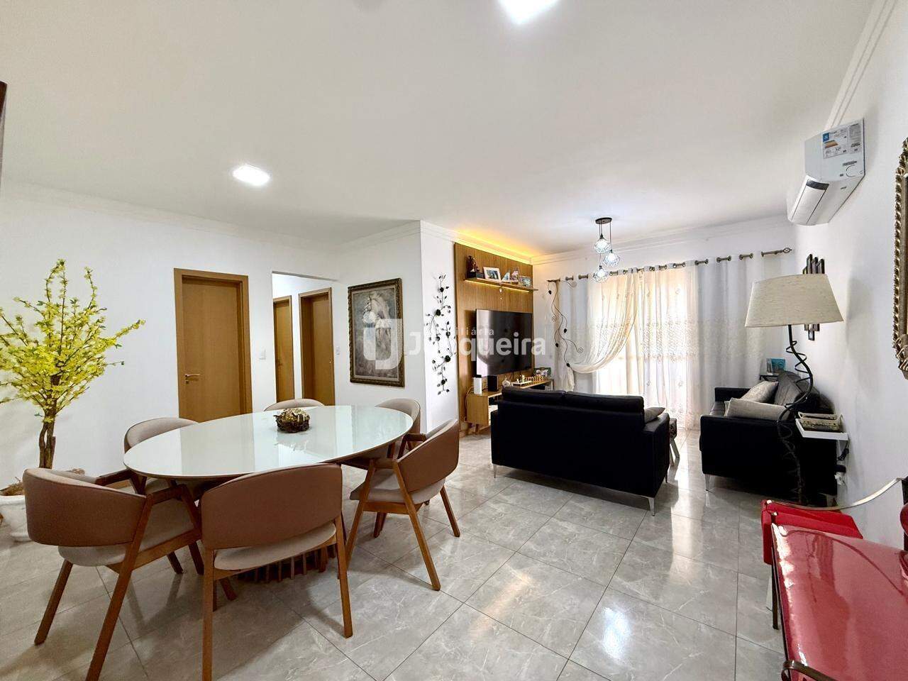 Apartamento à venda no Maison Classic, 3 quartos, sendo 1 suíte, 3 vagas, no bairro Vila Monteiro em Piracicaba - SP