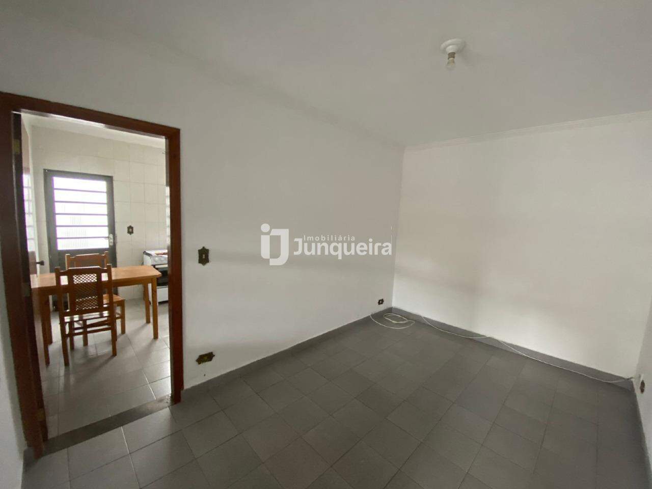 Casa à venda, 2 quartos, 2 vagas, no bairro Vila Independência em Piracicaba - SP