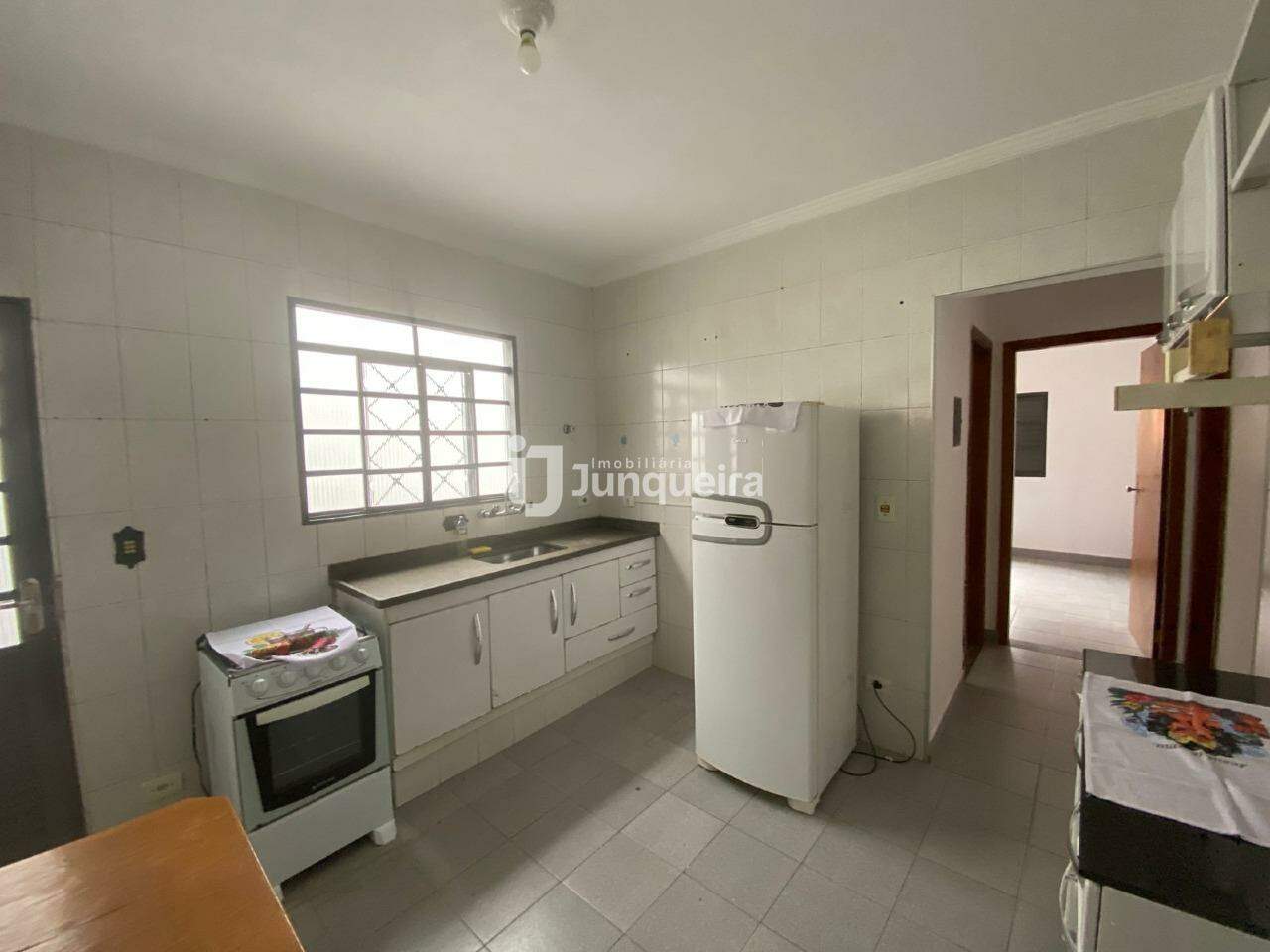 Casa à venda, 2 quartos, 2 vagas, no bairro Vila Independência em Piracicaba - SP