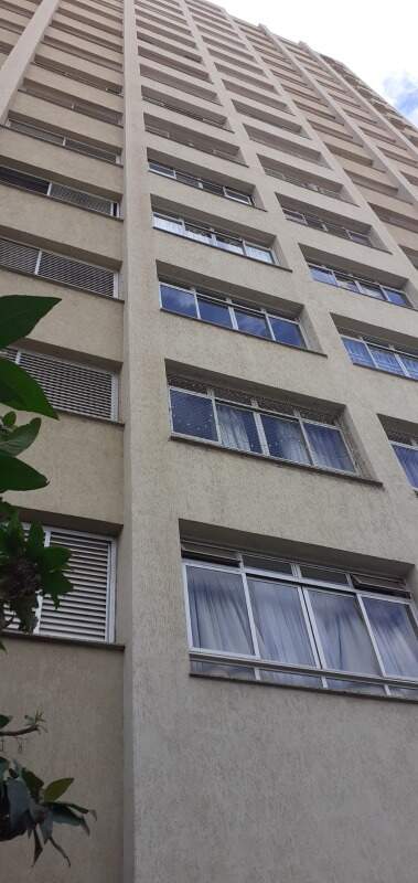 Apartamento à venda no Ed. Céu Azul, 3 quartos, sendo 1 suíte, no bairro Centro em Piracicaba - SP