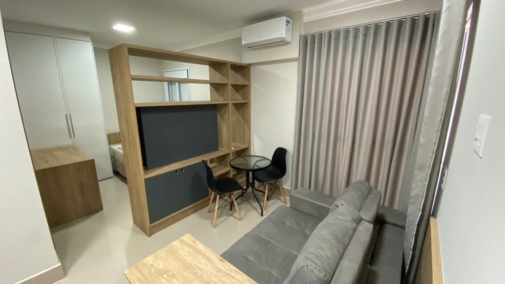Apartamento para alugar no Studio Holland, 1 quarto, 1 vaga, no bairro Centro em Piracicaba - SP