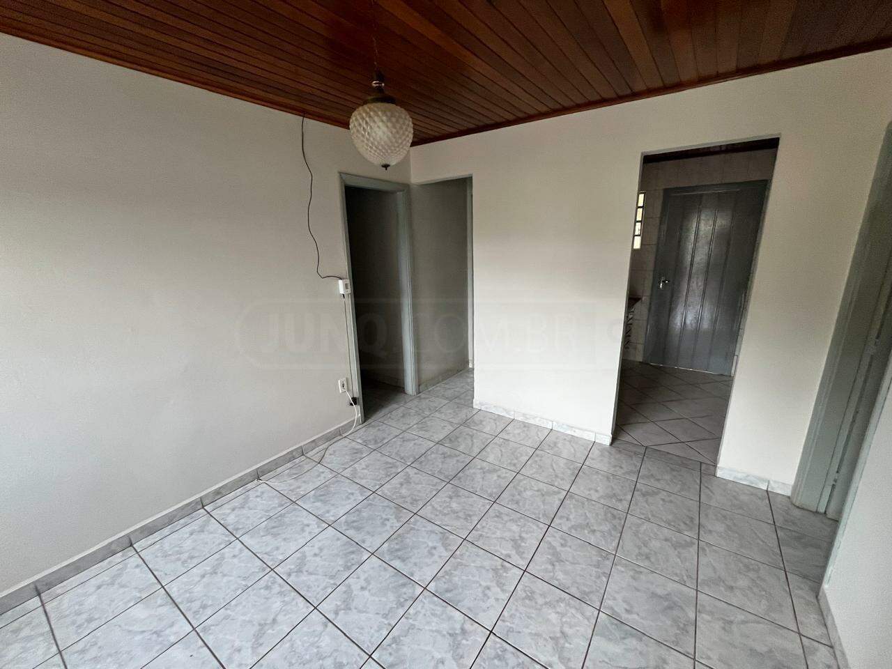 Casa para alugar, 4 quartos, 2 vagas, no bairro Vila Kennedy em Rio das Pedras - SP