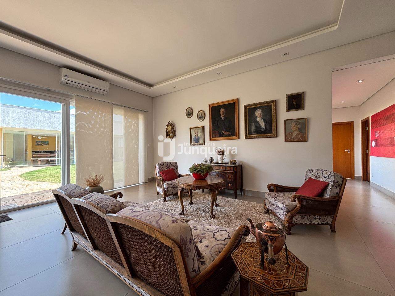 Casa em Condomínio à venda no Park Campestre I, 4 quartos, sendo 4 suítes, 6 vagas, no bairro Park Campestre em Piracicaba - SP
