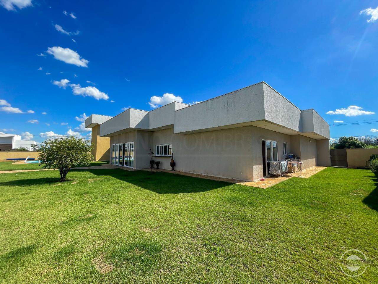 Casa em Condomínio à venda no Park Campestre , 4 quartos, sendo 4 suítes, 6 vagas, no bairro Campestre em Piracicaba - SP