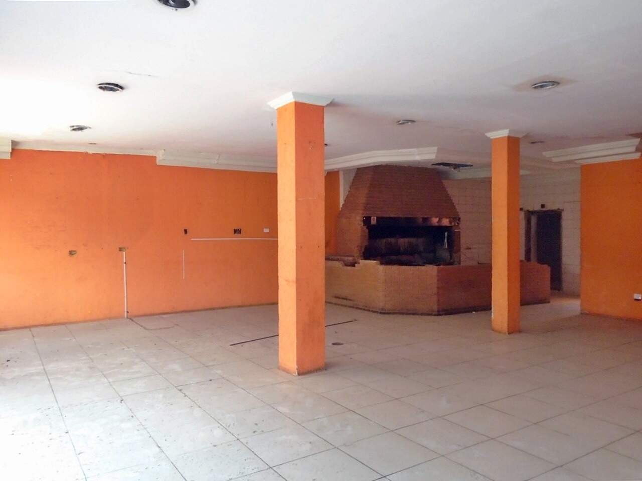 Casa Comercial à venda, no bairro Parque Orlanda I em Piracicaba - SP