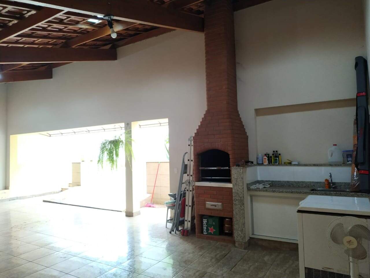 Casa à venda, 3 quartos, sendo 1 suíte, no bairro Jardim Bom Jesus em Rio das Pedras - SP