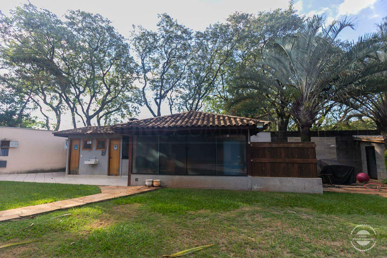 Chácara à venda, 4 quartos, sendo 1 suíte, 6 vagas, no bairro Santa Rita em Piracicaba - SP