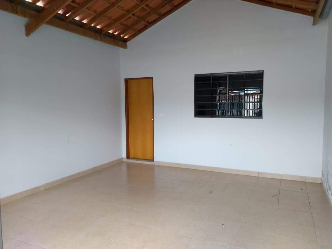 Casa para alugar, 2 quartos, 1 vaga, no bairro Santa Luzia em Charqueada - SP