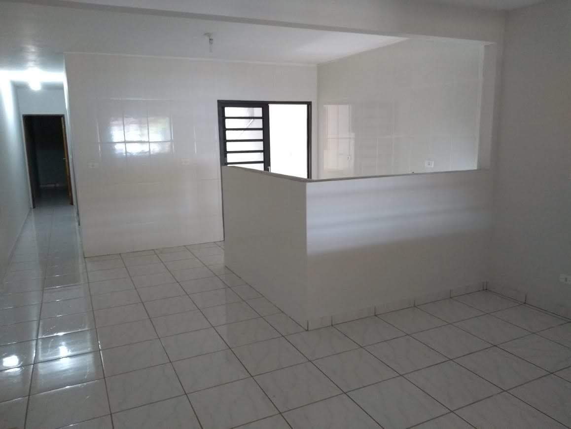 Casa para alugar, 2 quartos, 1 vaga, no bairro Santa Luzia em Charqueada - SP