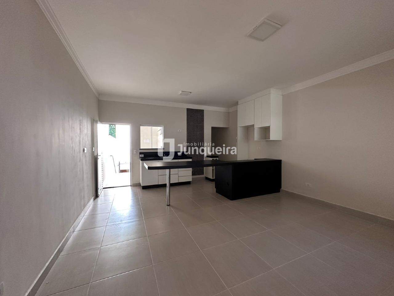 Casa à venda, 3 quartos, sendo 1 suíte, 2 vagas, no bairro Jardim Brasília em Piracicaba - SP