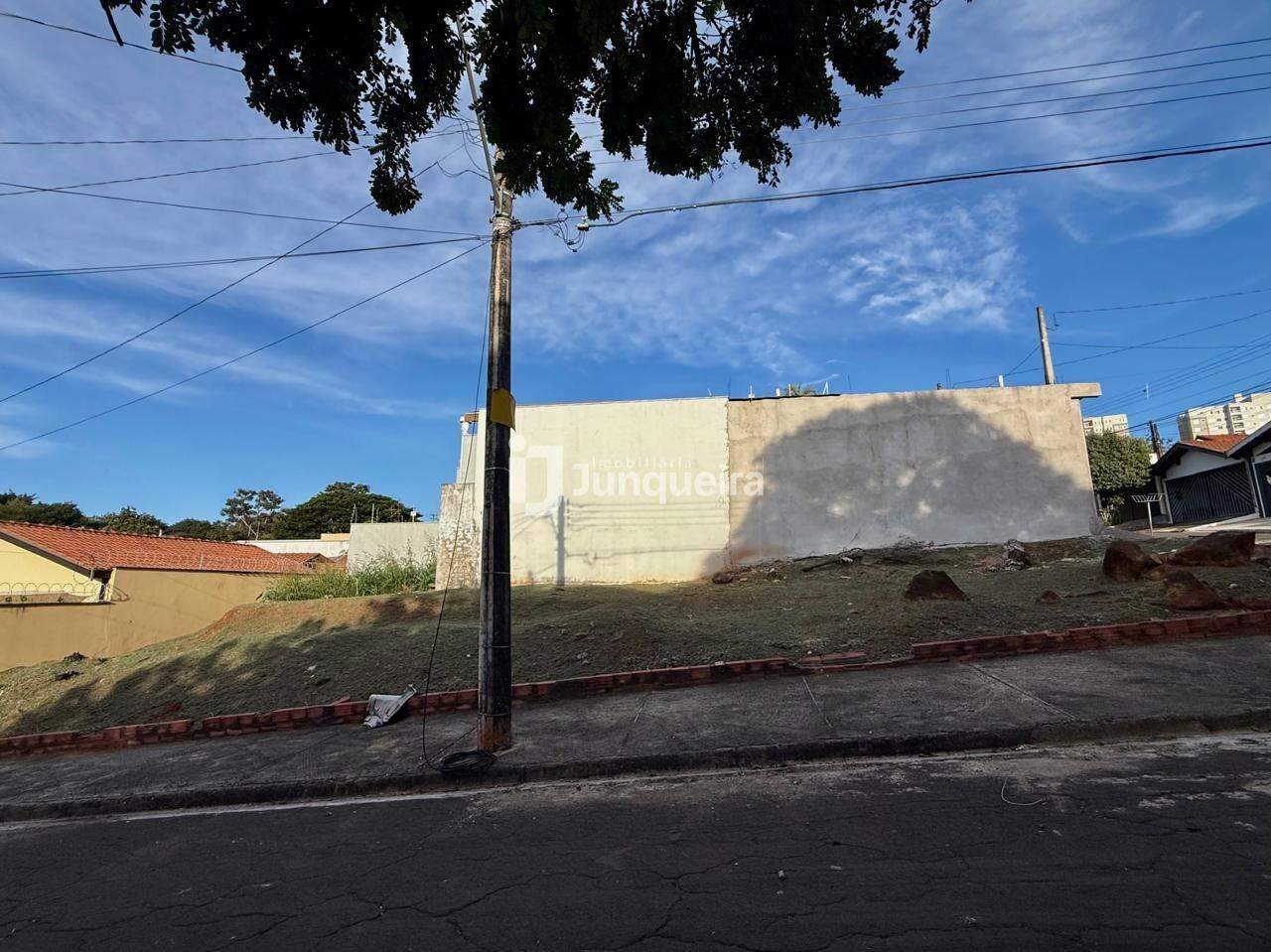 Terreno à venda, no bairro Jardim Diamante em Piracicaba - SP