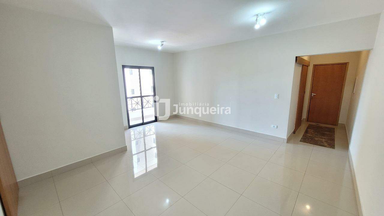 Apartamento para alugar no Novitalia, 3 quartos, sendo 1 suíte, 2 vagas, no bairro Nova América em Piracicaba - SP
