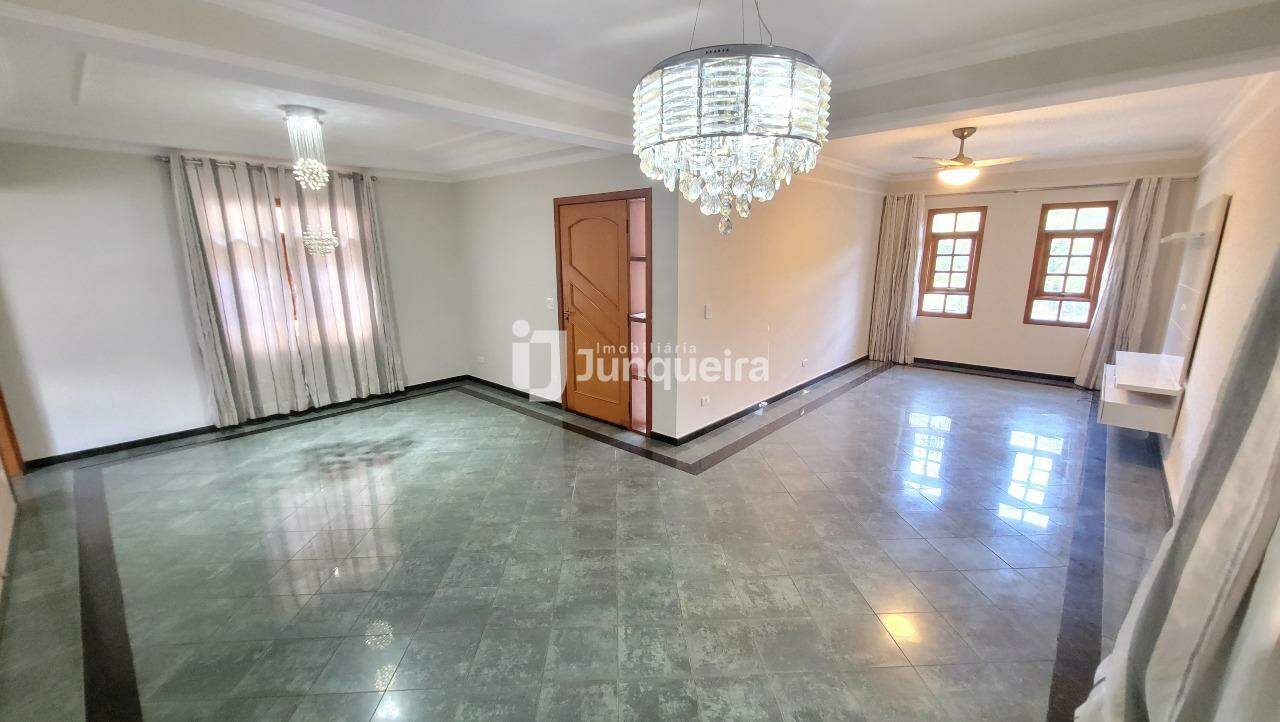 Casa em Condomínio para alugar no Terras de Piracicaba IV, 3 quartos, sendo 1 suíte, 2 vagas, no bairro Terras de Piracicaba em Piracicaba - SP