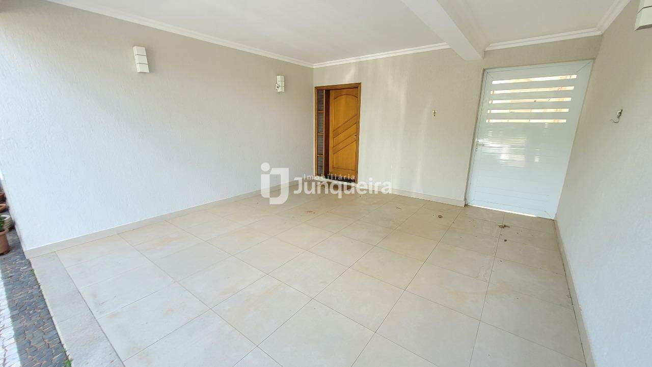 Casa em Condomínio para alugar no Terras de Piracicaba IV, 3 quartos, sendo 1 suíte, 2 vagas, no bairro Terras de Piracicaba em Piracicaba - SP