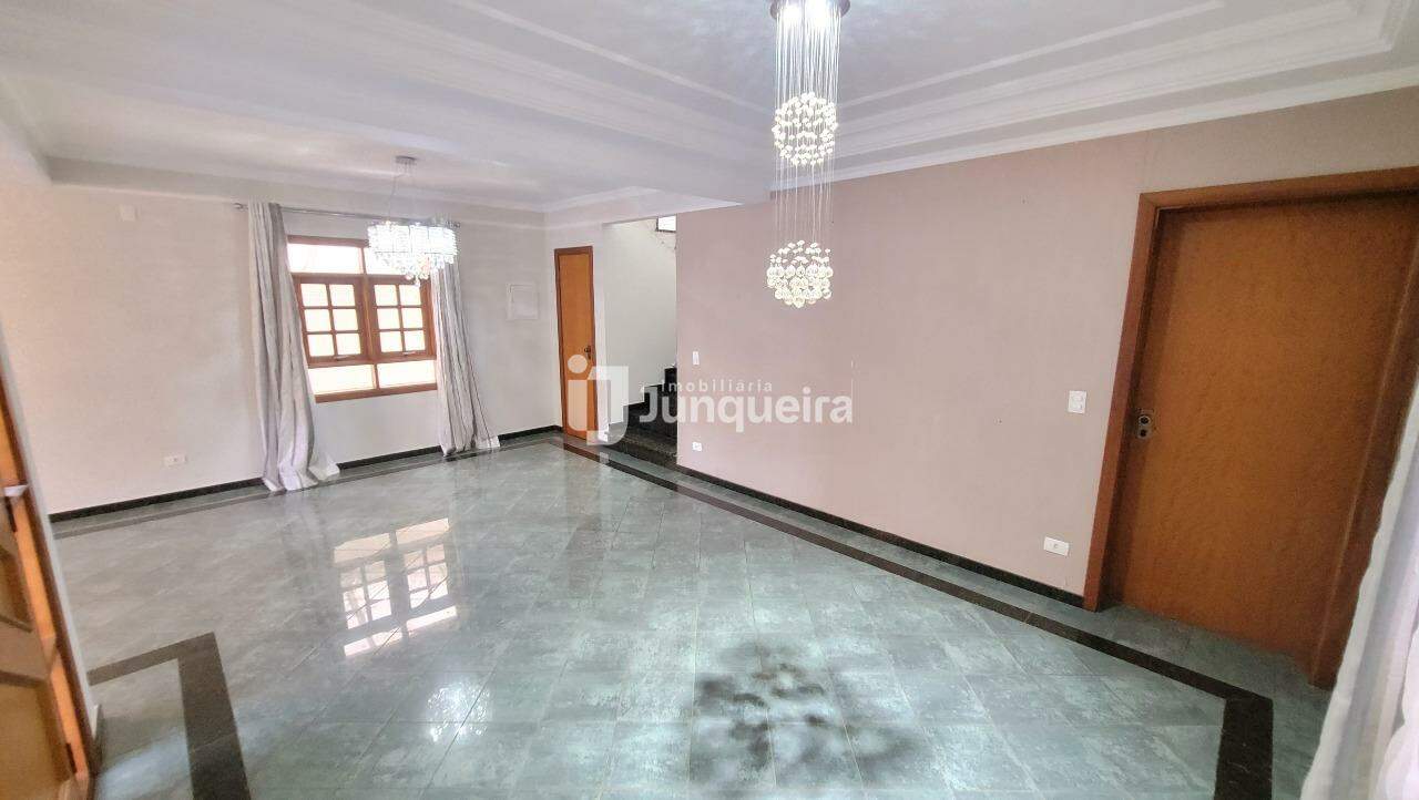 Casa em Condomínio para alugar no Terras de Piracicaba IV, 3 quartos, sendo 1 suíte, 2 vagas, no bairro Terras de Piracicaba em Piracicaba - SP
