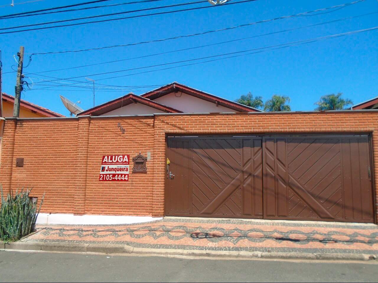 Casa para alugar, 2 quartos, 5 vagas, no bairro Santa Terezinha em Piracicaba - SP