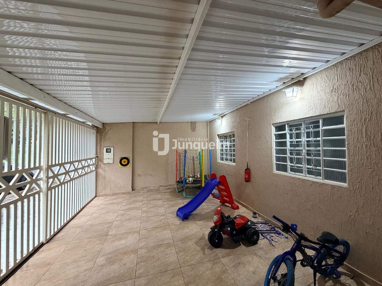 Casa à venda, 4 quartos, 3 vagas, no bairro Algodoal em Piracicaba - SP