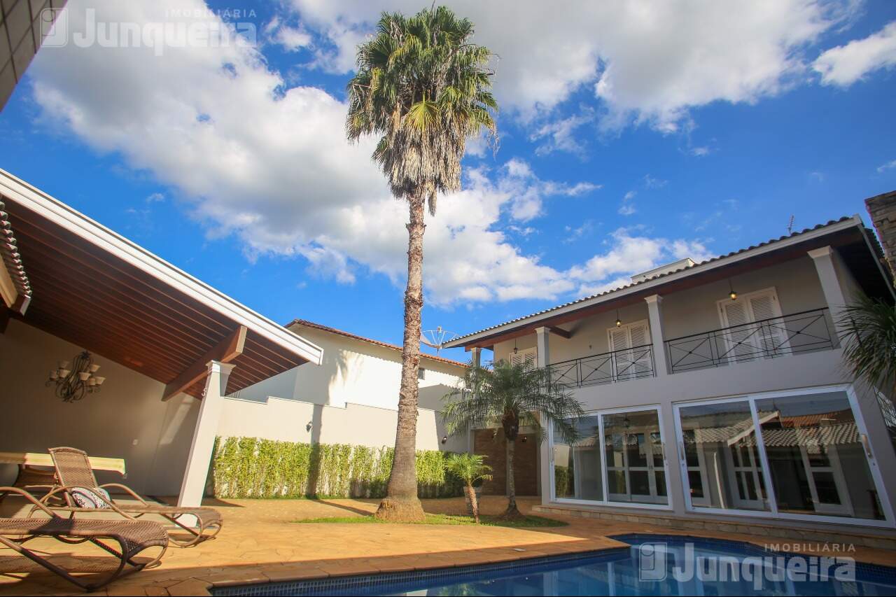 Casa em Condomínio à venda no Convívio Village Rio das Pedras, 3 quartos, sendo 1 suíte, 2 vagas, no bairro Santa Maria em Rio das Pedras - SP
