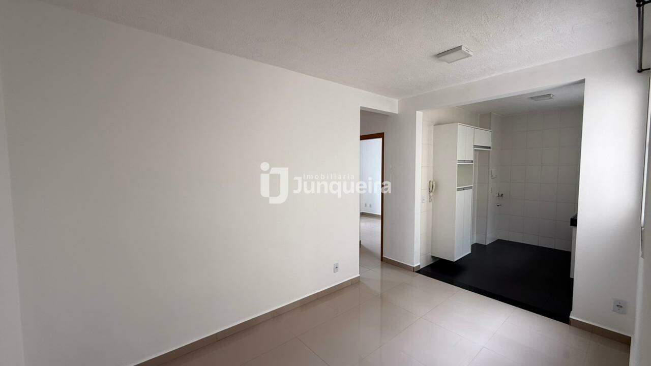 Apartamento para alugar no Piazza Bellini, 2 quartos, 1 vaga, no bairro Pompéia em Piracicaba - SP