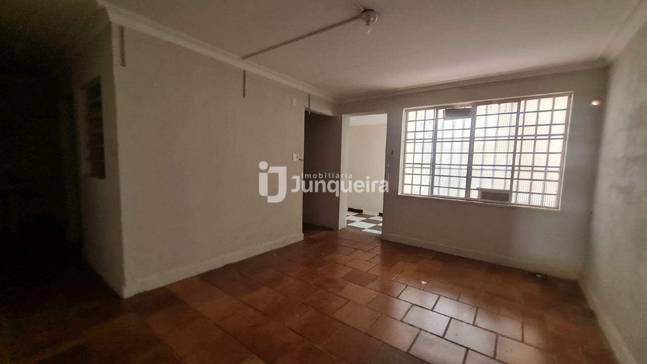 Salão para alugar, no bairro Centro em Piracicaba - SP