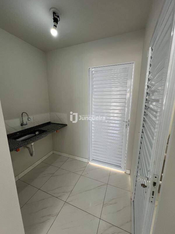 Salão para alugar, 1 vaga, no bairro Centro em Rio das Pedras - SP