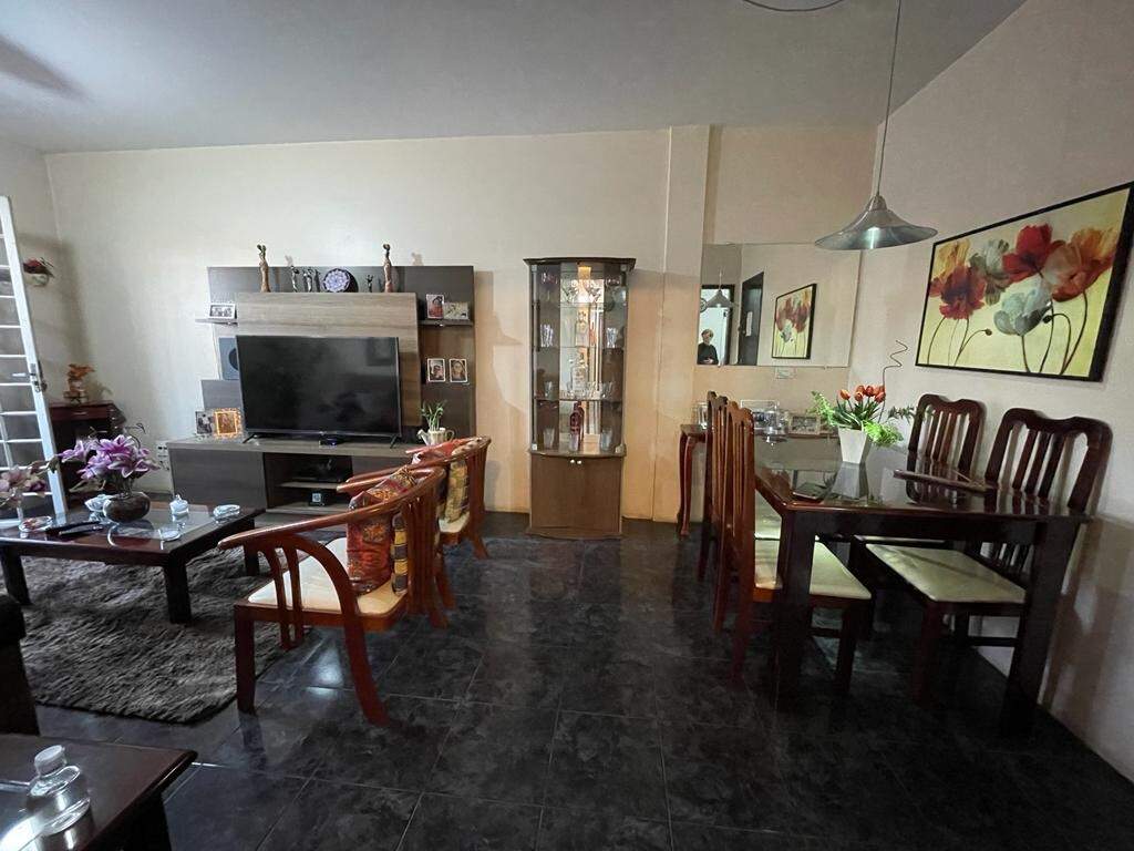 Apartamento à venda no Pioneiro, 3 quartos, sendo 1 suíte, 1 vaga, no bairro Santa Terezinha em Piracicaba - SP