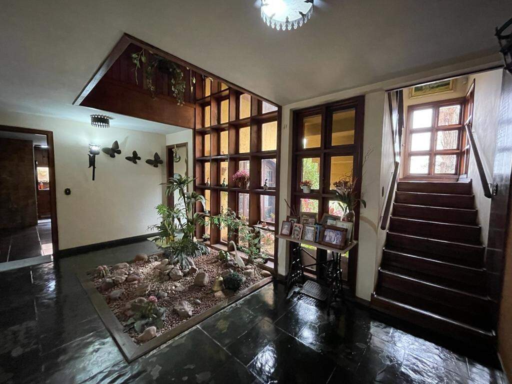 Casa à venda, 3 quartos, sendo 3 suítes, no bairro Cidade Alta em Piracicaba - SP