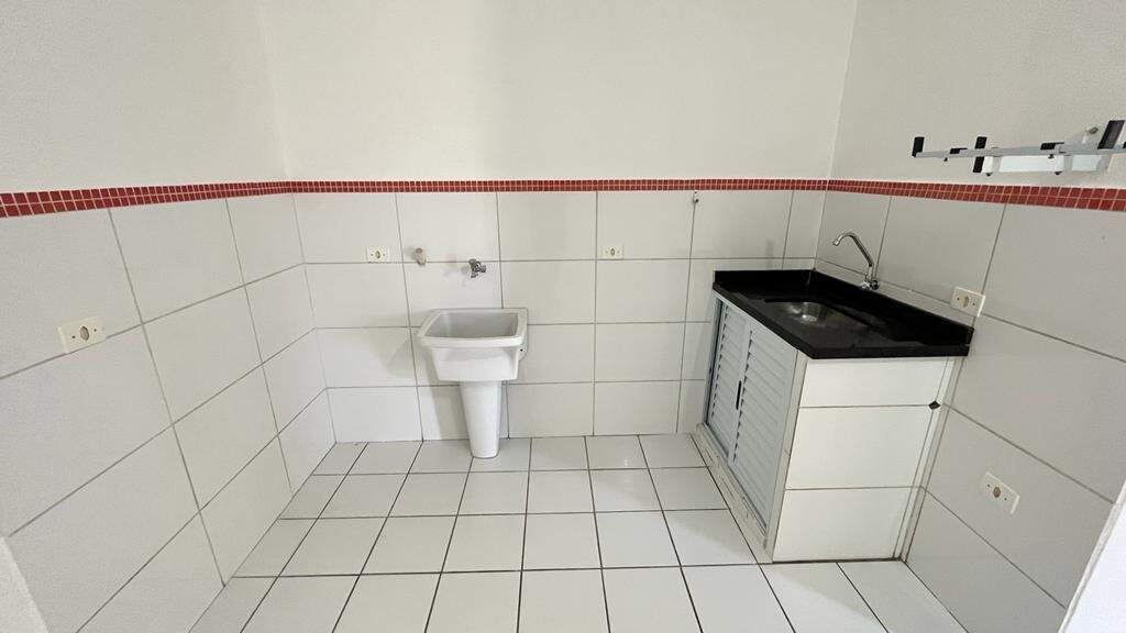 Casa para alugar, 1 quarto, 1 vaga, no bairro Astúrias em Piracicaba - SP