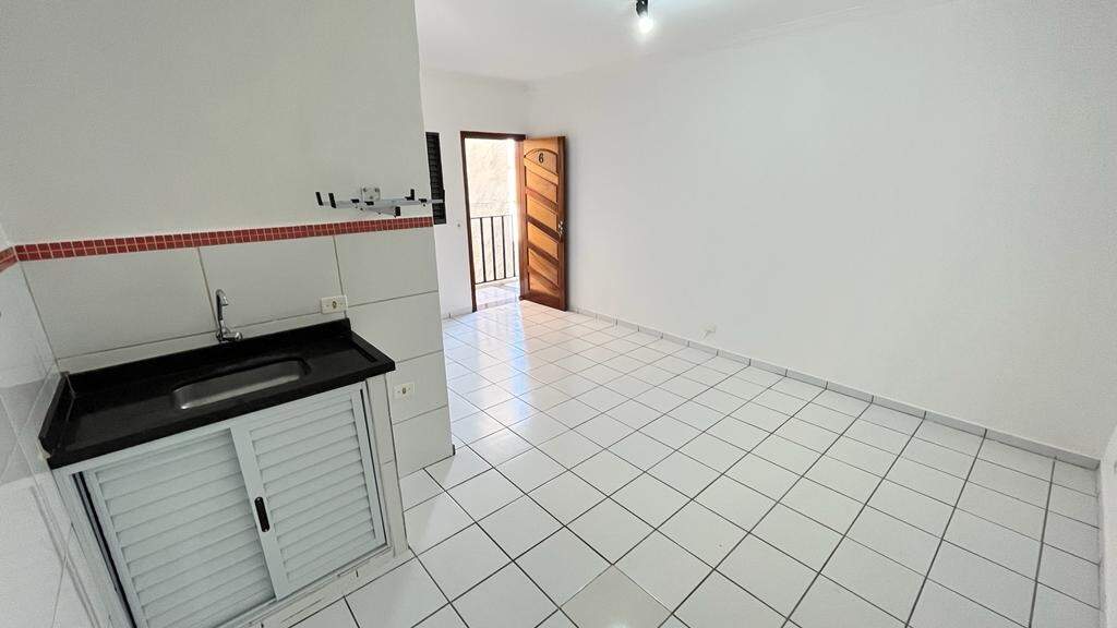 Casa para alugar, 1 quarto, 1 vaga, no bairro Astúrias em Piracicaba - SP