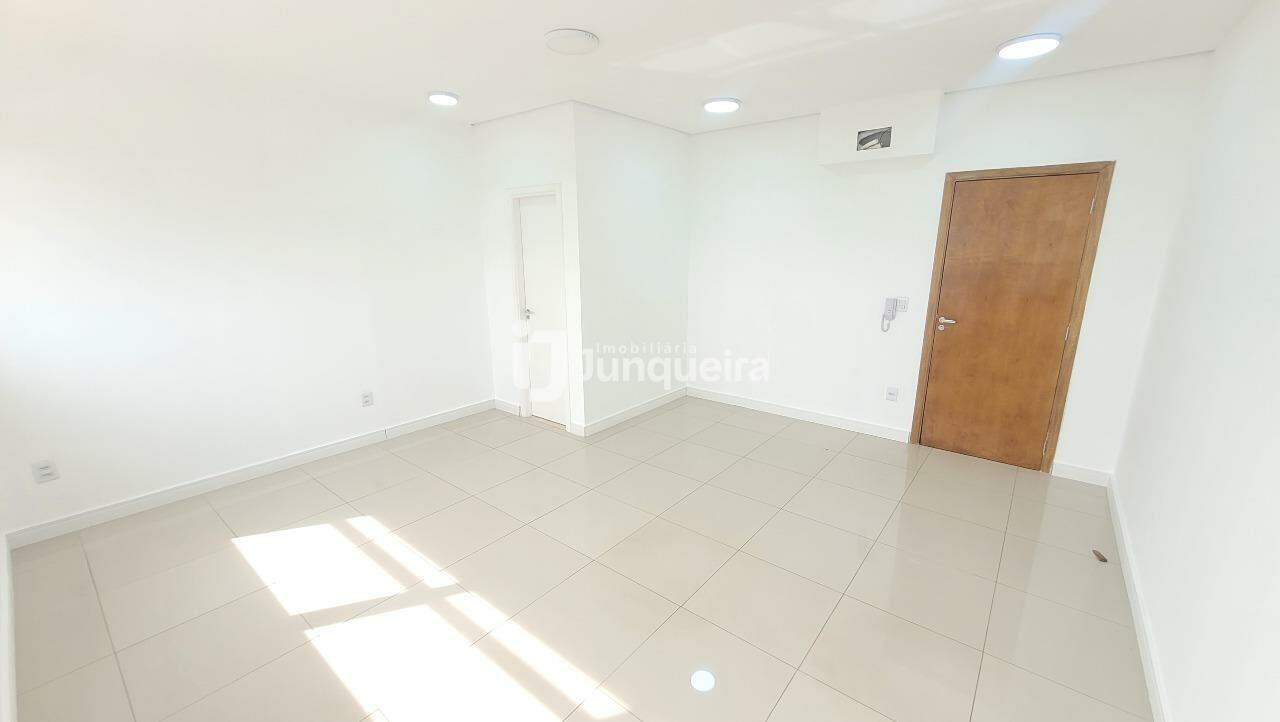 Sala Comercial para alugar, no bairro Capim Fino em Piracicaba - SP