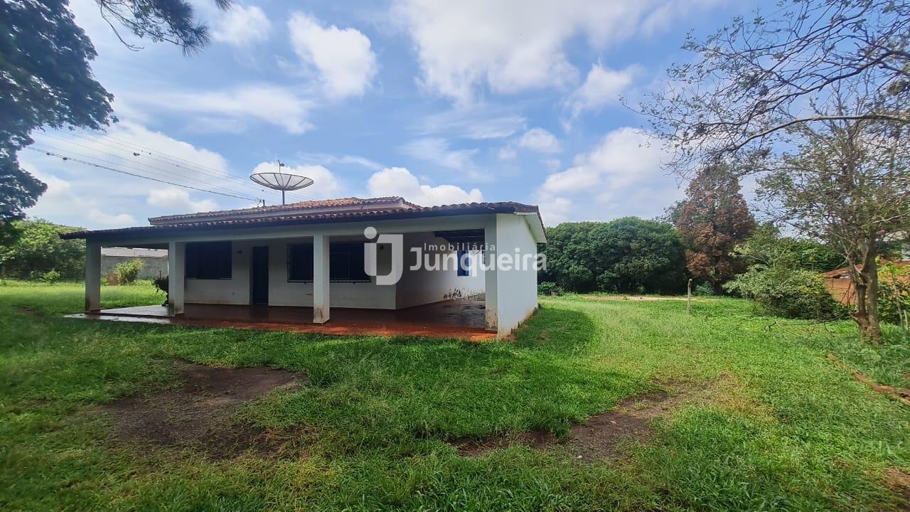 Chácara para alugar, 3 quartos, sendo 1 suíte, 2 vagas, no bairro Água Seca em Piracicaba - SP