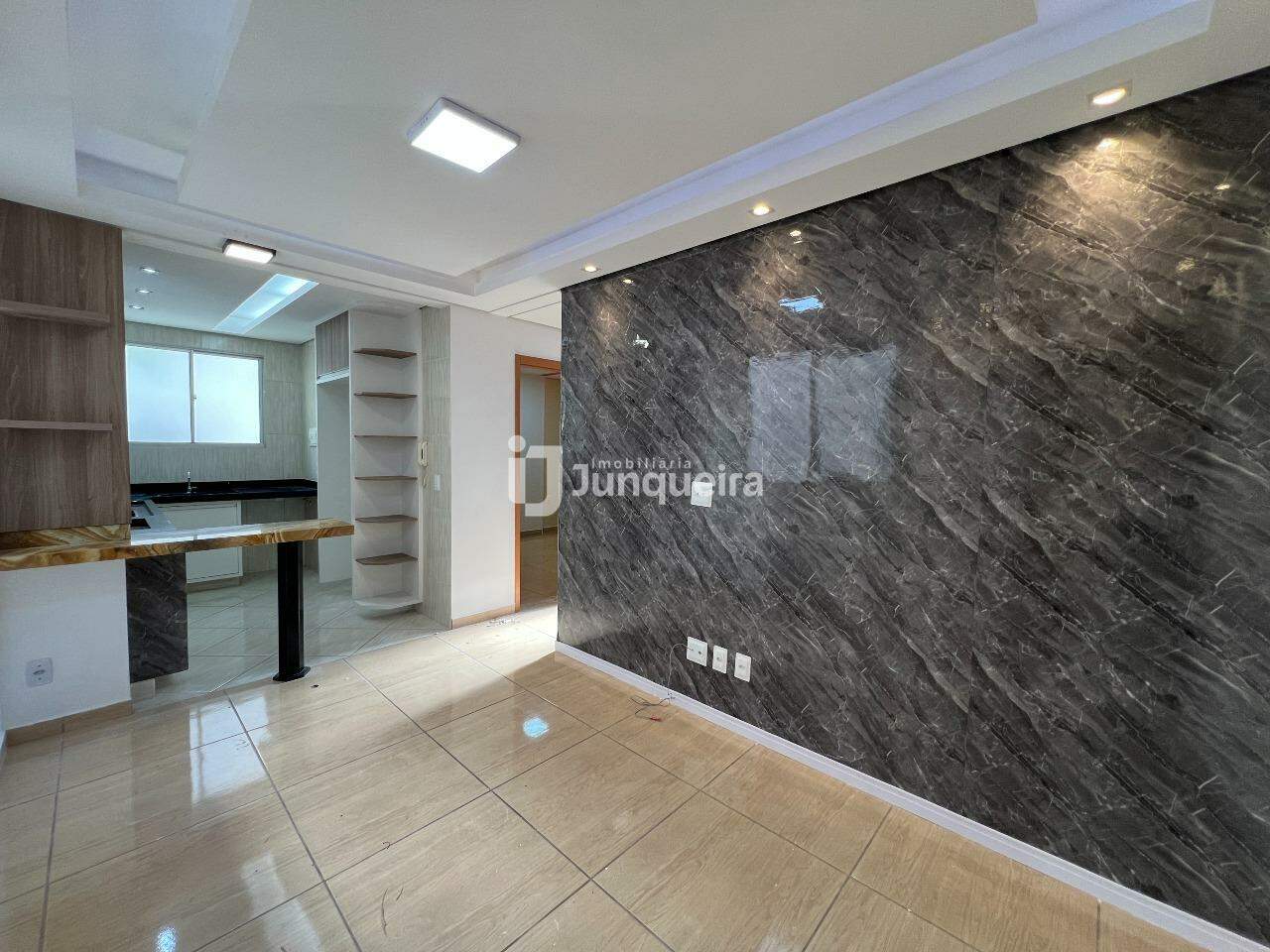 Apartamento para alugar no Piazza Bellini, 2 quartos, 1 vaga, no bairro Pompéia em Piracicaba - SP