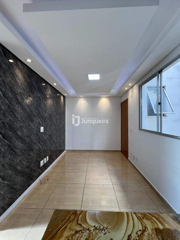 Apartamento para alugar no Piazza Bellini, 2 quartos, 1 vaga, no bairro Pompéia em Piracicaba - SP