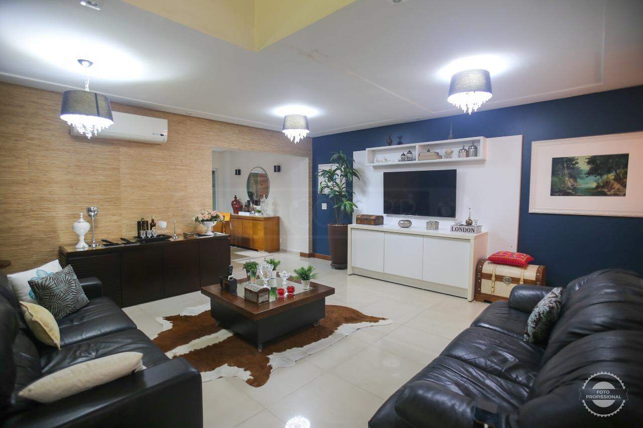 Casa em Condomínio à venda no Terras do Sinhô, 3 quartos, sendo 3 suítes, 4 vagas, no bairro Morumbi em Piracicaba - SP