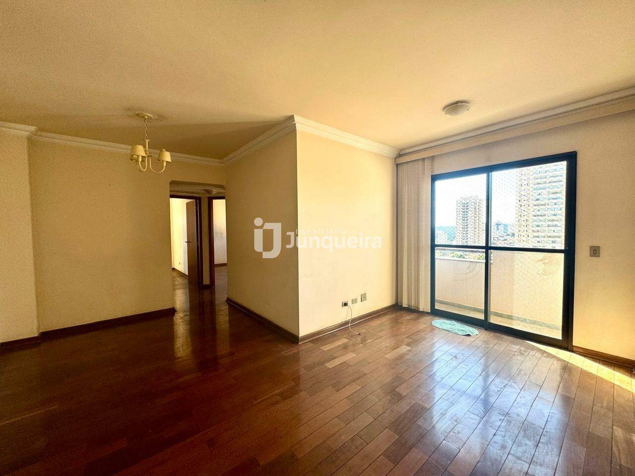 Apartamento à venda no Nova York, 3 quartos, sendo 1 suíte, 1 vaga, no bairro Centro em Piracicaba - SP
