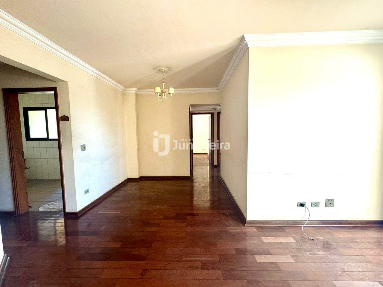 Apartamento à venda no Nova York, 3 quartos, sendo 1 suíte, 1 vaga, no bairro Centro em Piracicaba - SP
