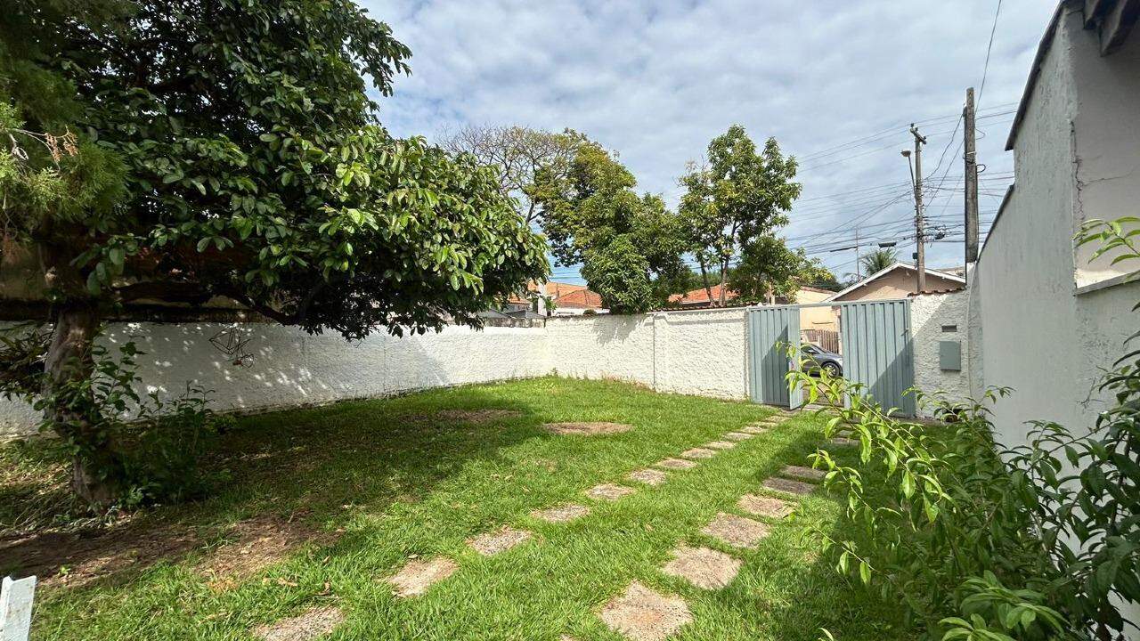 Edícula para alugar, 1 quarto, 1 vaga, no bairro Santa Terezinha em Piracicaba - SP