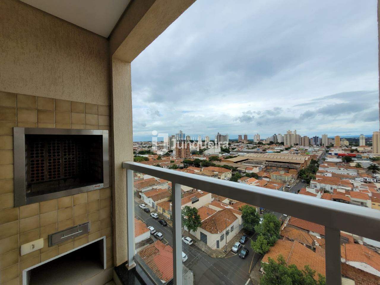 Apartamento para alugar no Veredas Anafer, 1 quarto, sendo 1 suíte, 1 vaga, no bairro Cidade Alta em Piracicaba - SP
