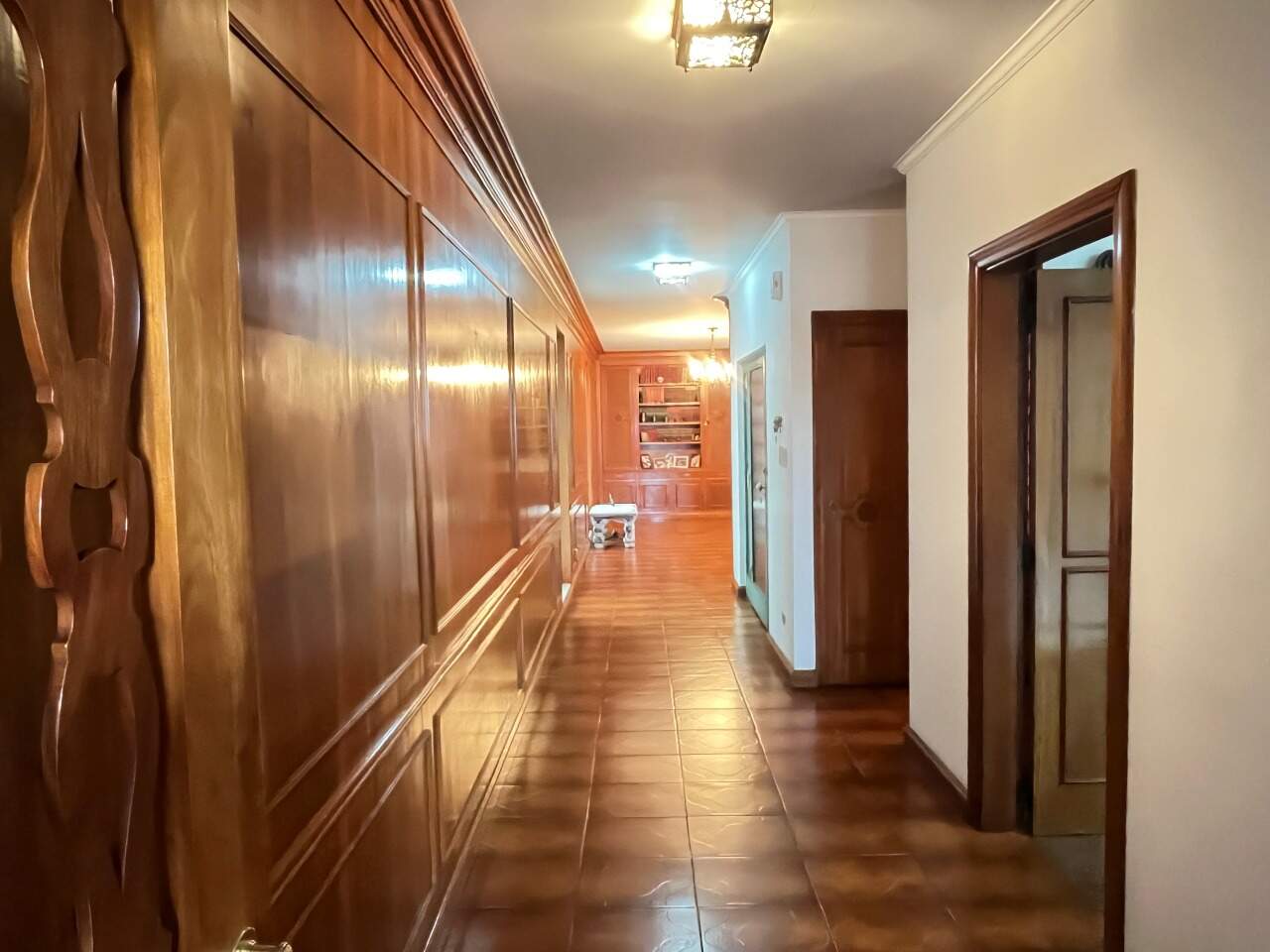 Apartamento à venda no Bandeirantes, 3 quartos, sendo 1 suíte, 1 vaga, no bairro Centro em Piracicaba - SP