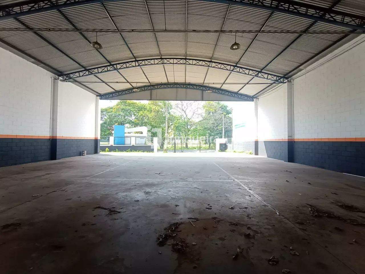 Galpão para alugar, no bairro Vila Independência em Piracicaba - SP